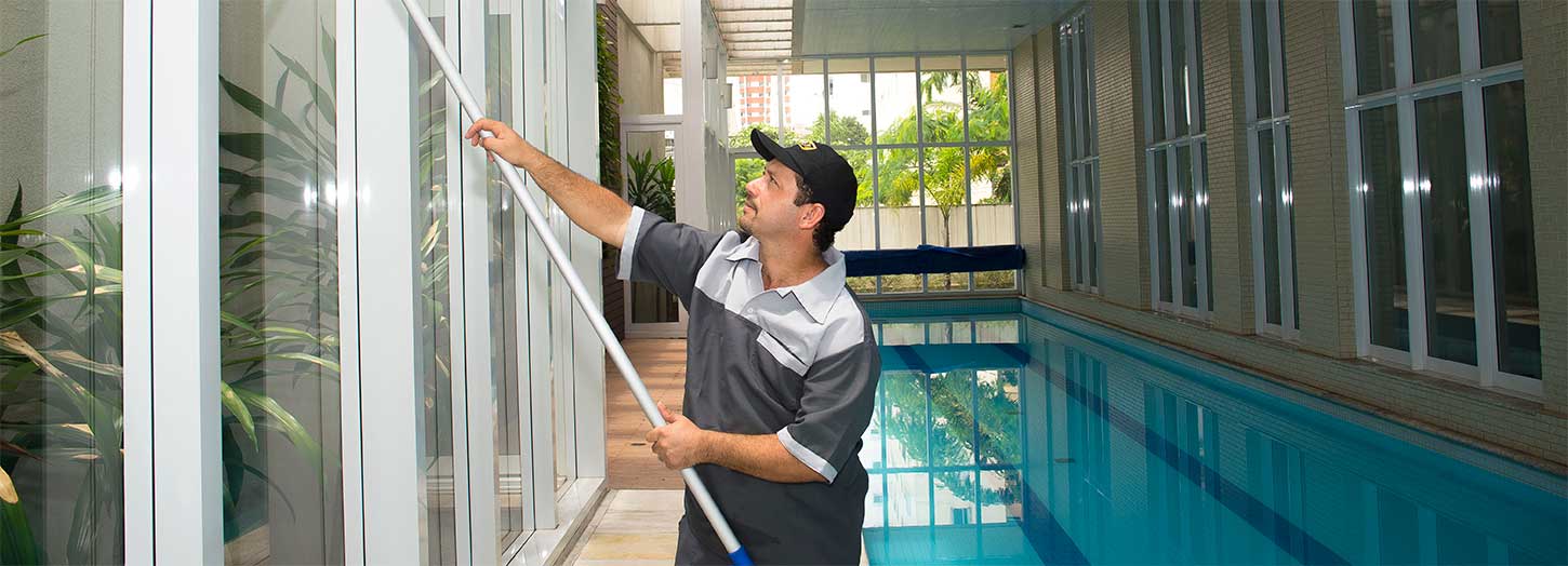 Destaque sobre LIMPEZA, MANUTENÇÃO E SERVIÇOS GERAIS